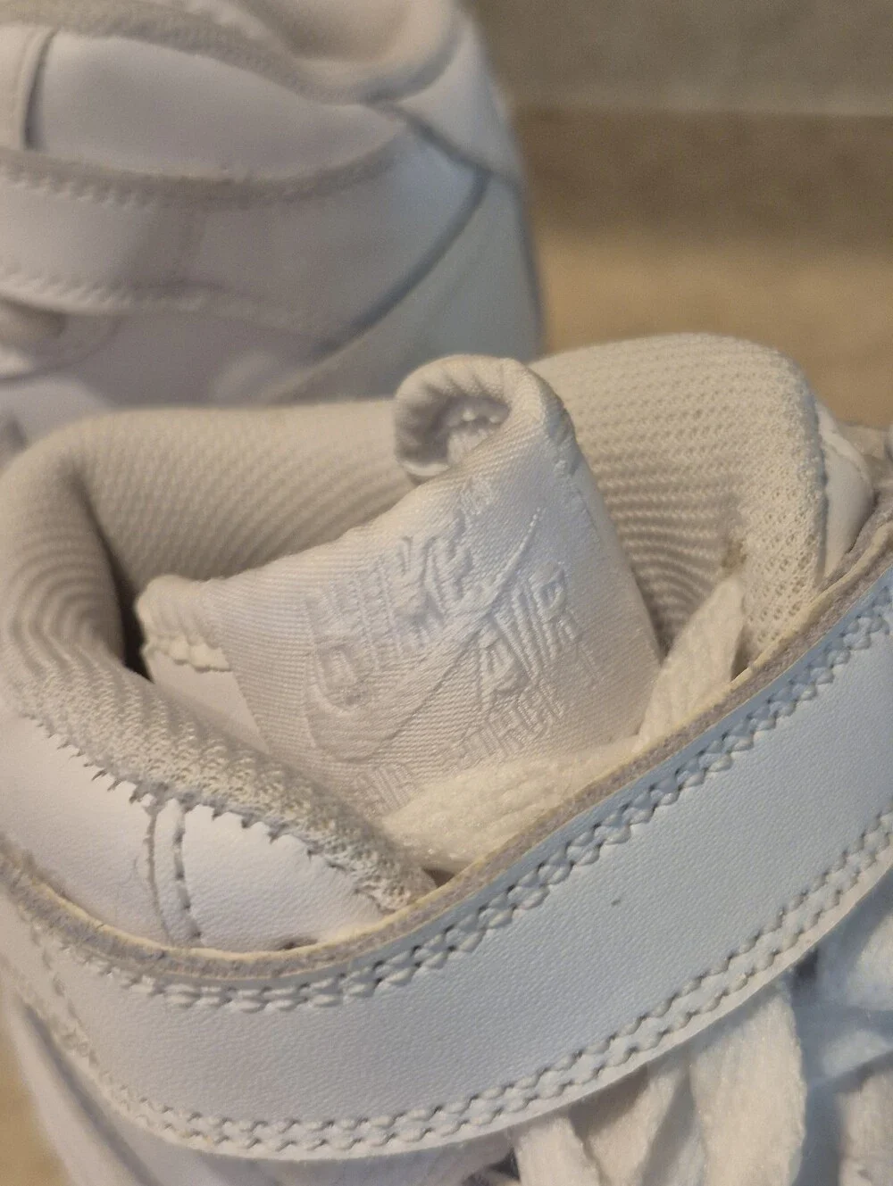 Nike Air Force 1 White High-Top Sneakers Boys Size 6.5 Youth